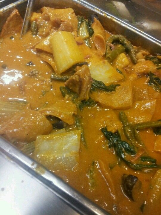 Beef Kare-Kare